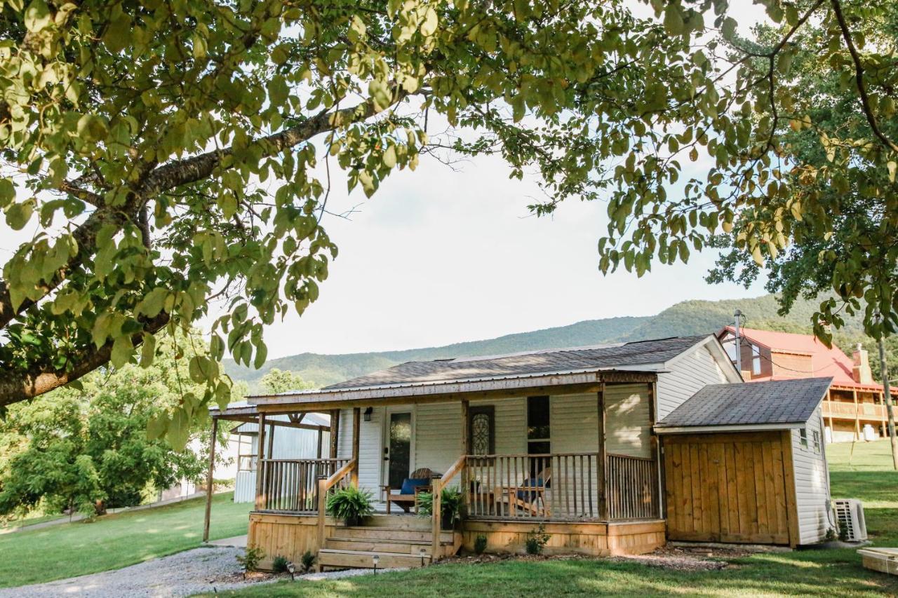Moonlight Cottage - Your Romantic & Scenic Escape Sevierville Extérieur photo