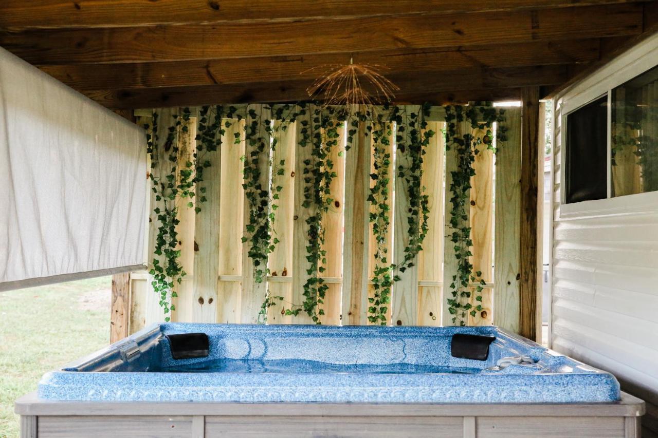 Moonlight Cottage - Your Romantic & Scenic Escape Sevierville Extérieur photo