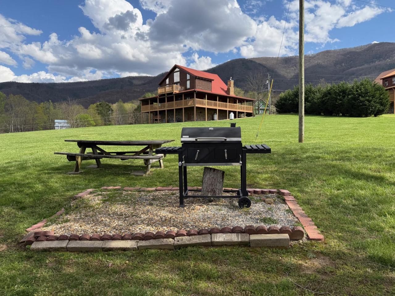 Moonlight Cottage - Your Romantic & Scenic Escape Sevierville Extérieur photo